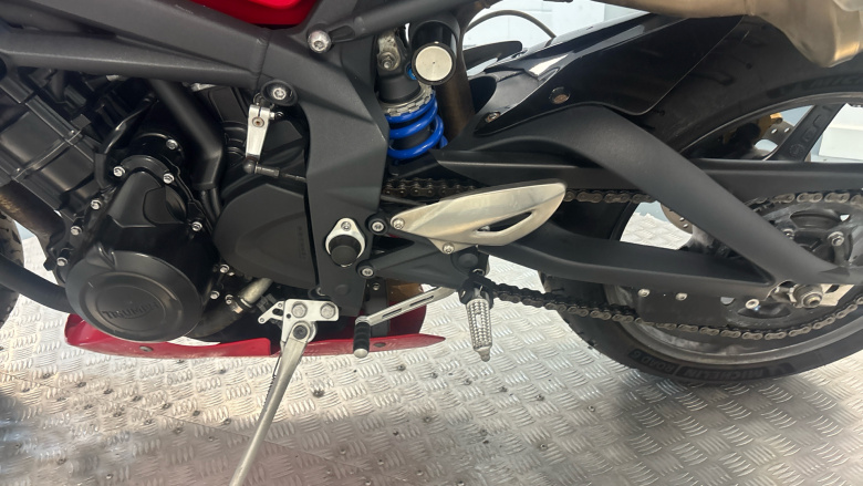Triumph Street Triple R (12MY)